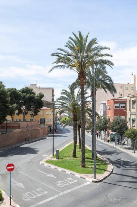 Encantador Apartamento De 3 Habitaciones Con Balcon Alicante Eksteriør bilde