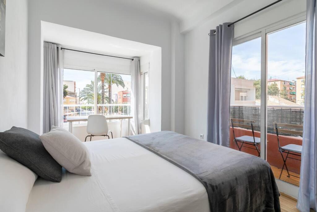 Encantador Apartamento De 3 Habitaciones Con Balcon Alicante Eksteriør bilde